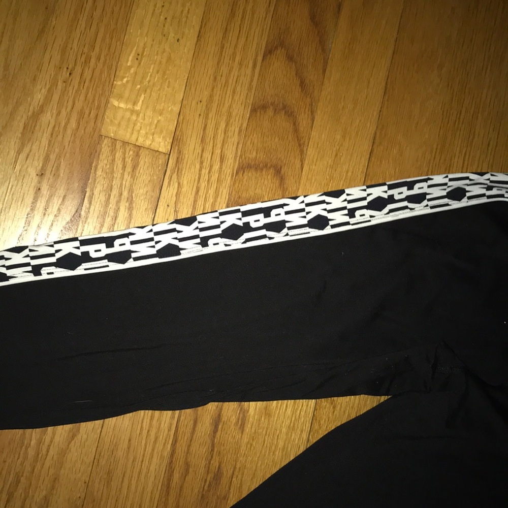 Pink leggings - Picture 3 of 3